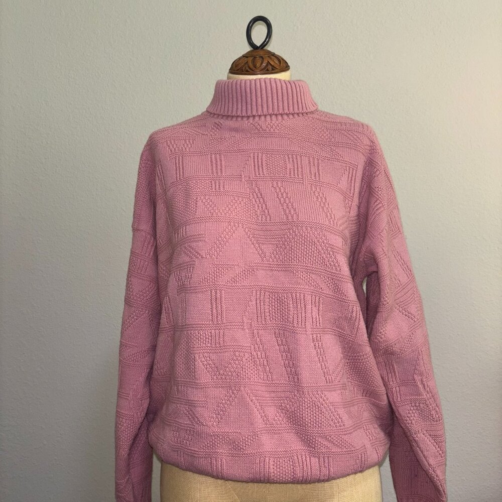 Kenneth Too! Dusty Rose Knitted Turtleneck Sweater – Size Large, 100% Acrylic
